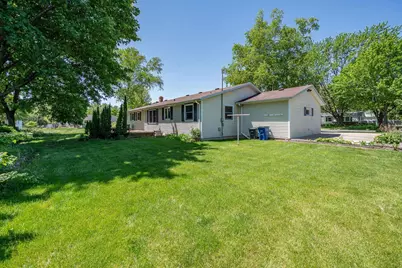 2657 Pioneer Drive, Green Bay, WI 54313 - Photo 43