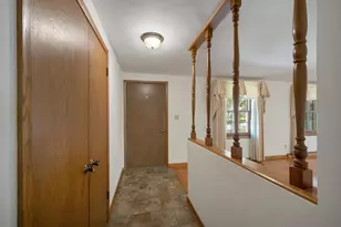2657 Pioneer Dr, Green Bay, WI 54313 - Photo 5