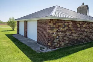 3553 County Line Rd, Luxemburg, WI 54217 - Photo 5