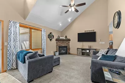 N1066 Vander Maazen Drive, Greenville, WI 54942 - Photo 7
