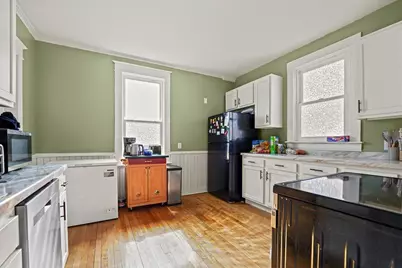 310 Broad Street, Oshkosh, WI 54901 - Photo 11