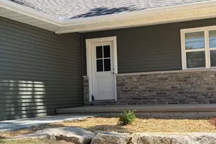 940 S Prospect St, Shawano, WI 54166 - Photo 9