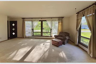 237 N Kossuth Street, Berlin, WI 54923 - Photo 3