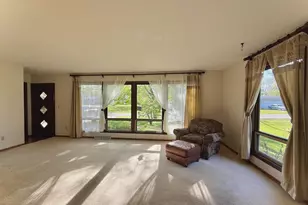 237 N Kossuth St, Berlin, WI 54923 - Photo 3