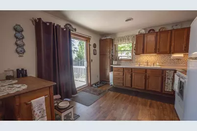 N2427 Linden Point Road, Weyauwega, WI 54983 - Photo 9