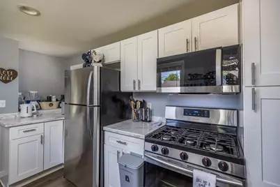 2432 Hickory Lane, Oshkosh, WI 54901 - Photo 11