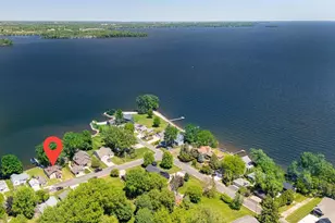 2432 Hickory Ln, Oshkosh, WI 54901 - Photo 37