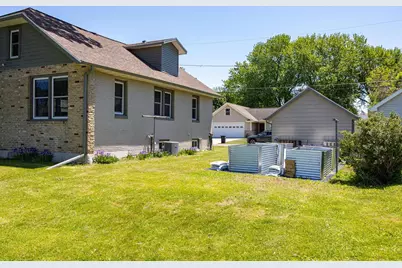 2432 Hickory Lane, Oshkosh, WI 54901 - Photo 27