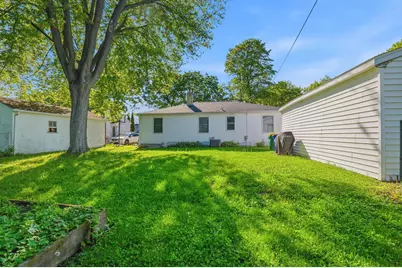 1201 Redwood Drive, Green Bay, WI 54304 - Photo 37
