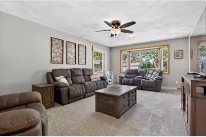 N8897 S Coop Road, Menasha, WI 54952 - Photo 11