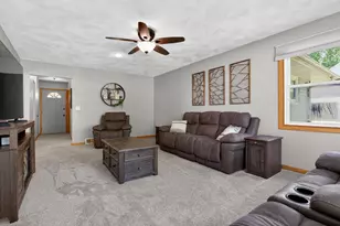 N8897 S Coop Rd, Menasha, WI 54952 - Photo 13