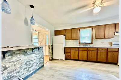 1020 S Smalley Street, Shawano, WI 54166 - Photo 9