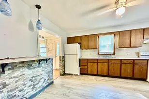 1020 S Smalley St, Shawano, WI 54166 - Photo 9