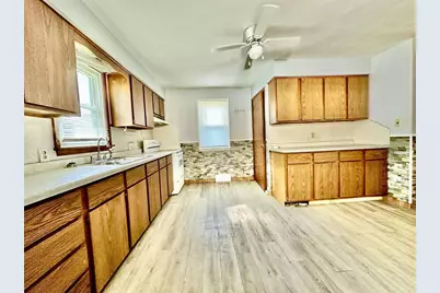 1020 S Smalley Street, Shawano, WI 54166 - Photo 11