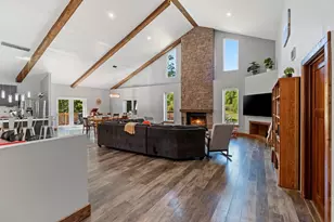 W3390 Roberts Ridge Rd, Marinette, WI 54157 - Photo 11