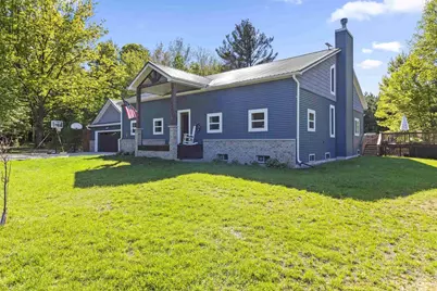 W3390 Roberts Ridge Road, Marinette, WI 54157 - Photo 3