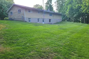 W3687 E Maple Dr, Iron Ridge, WI 53035 - Photo 37
