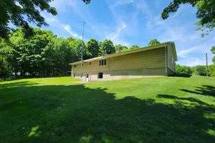 W3687 E Maple Dr, Iron Ridge, WI 53035 - Photo 7