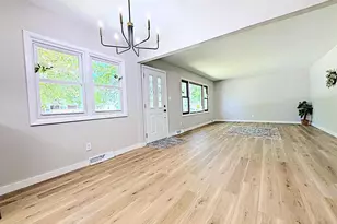 231 Marcoe St, North Fond du Lac, WI 54937 - Photo 7
