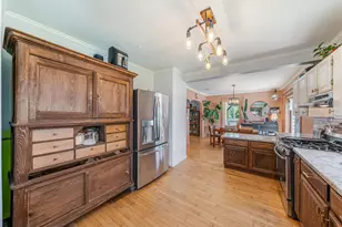2005 E Newberry St, Appleton, WI 54915 - Photo 11