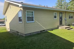 292 E Berlin St, Berlin, WI 54923 - Photo 7