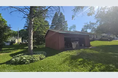 292 E Berlin Street, Berlin, WI 54923 - Photo 9