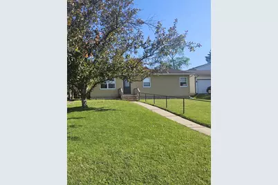 292 E Berlin Street, Berlin, WI 54923 - Photo 5