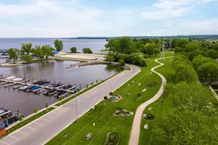 286 E Harbor View Dr, Fond du Lac, WI 54935 - Photo 47