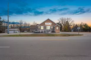 5506 State Hwy 32, Gillett, WI 54124 - Photo 1