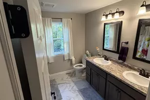530 Woodland Cir, Waupaca, WI 54981 - Photo 11