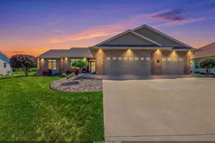 1229 Winchester Ave, Fond du Lac, WI 54935 - Photo 1