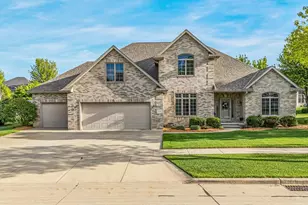 309 E Stratford Ln, Appleton, WI 54913 - Photo 3
