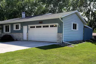 1006 Martin Avenue, Fond du Lac, WI 54935 - Photo 3