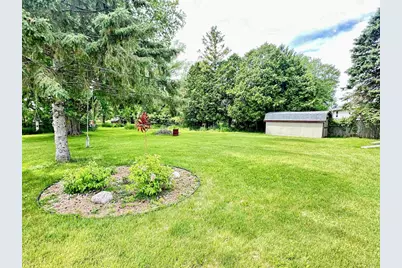 4631 Melody Lane, Oshkosh, WI 54904 - Photo 7