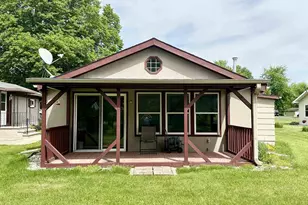 4631 Melody Ln, Oshkosh, WI 54904 - Photo 5