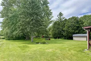 4631 Melody Ln, Oshkosh, WI 54904 - Photo 11