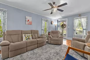 707 E Brewster St, Appleton, WI 54911 - Photo 13