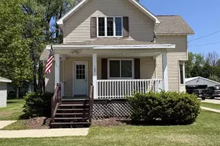 160 Washburn Ave, Oconto, WI 54153 - Photo 13