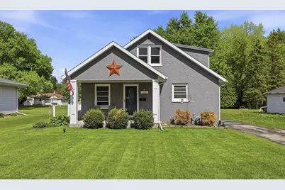 1420 N Owaissa Street, Appleton, WI 54911 - Photo 1