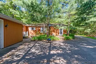 N6814 Springbrook Rd, Cecil, WI 54111 - Photo 5