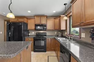 W7133 Englewood Dr, Greenville, WI 54942 - Photo 17