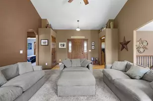 W7133 Englewood Dr, Greenville, WI 54942 - Photo 7