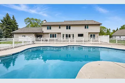3296 Pioneer Drive, Green Bay, WI 54313 - Photo 5