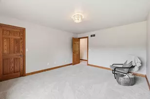 3296 Pioneer Dr, Green Bay, WI 54313 - Photo 29