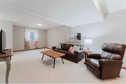 485 W Packer Avenue, Oshkosh, WI 54901 - Photo 3