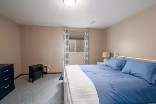 485 W Packer Ave, Oshkosh, WI 54901 - Photo 23