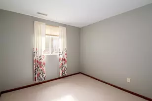 485 W Packer Ave, Oshkosh, WI 54901 - Photo 21