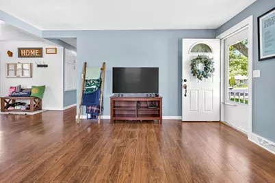 443 Woodlawn Court, Combined Locks, WI 54113 - Photo 7