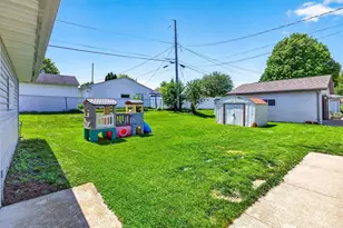 443 Woodlawn Ct, Combined Locks, WI 54113 - Photo 39