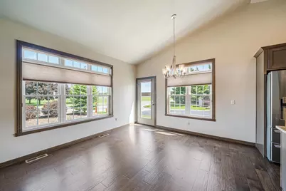 3758 N Wayside Lane, Appleton, WI 54913 - Photo 11